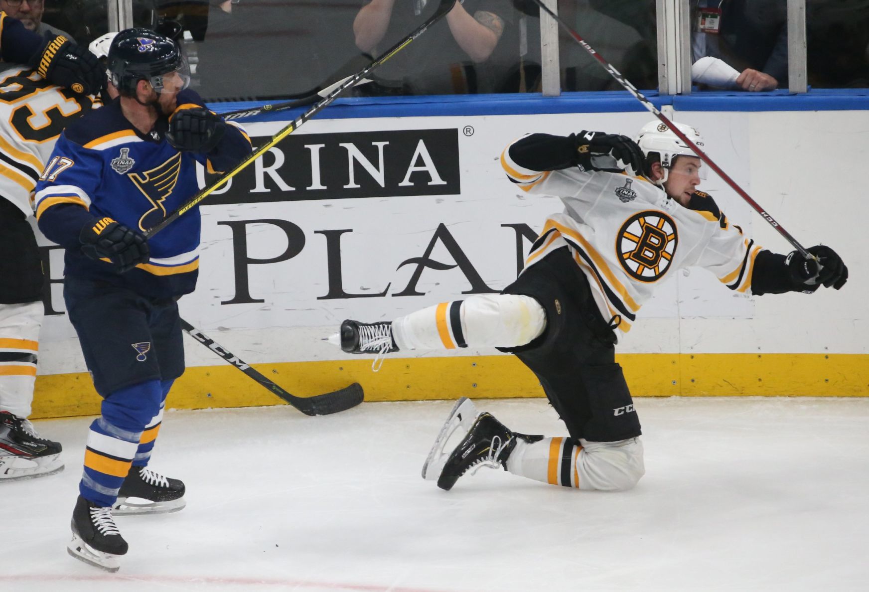 Blues skate in critical Game 6 of the Stanley Cup Final